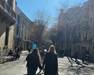 Vista exterior de Local en venda en Mataró amb Aire condicionat, Calefacció i Alarma