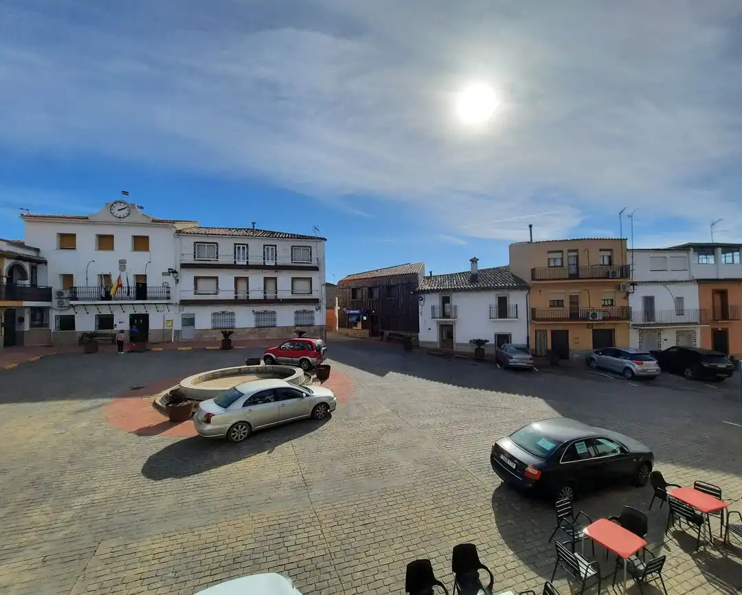 Exterior view of Houses for sale in Alía  with Balcony