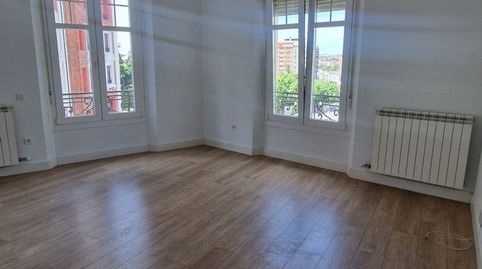 Foto 5 de Apartamento de alquiler en Ordoño II, 41, Centro Ciudad, León Capital