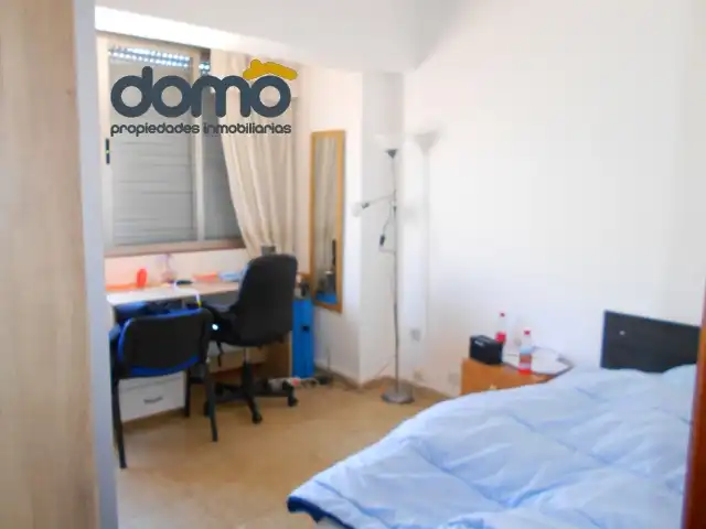 Dormitori de Àtic en venda en Granada amb Moblat, Forn i Rentadora