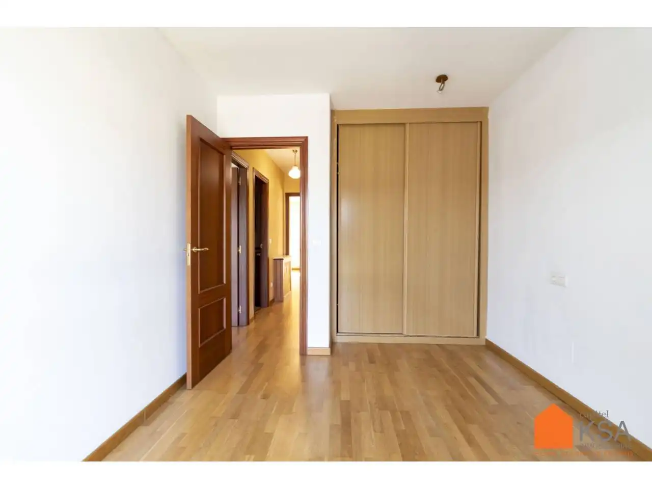 Casa adosada en venta en Santiago de Compostela  con Jardín privado, Parquet y Terraza