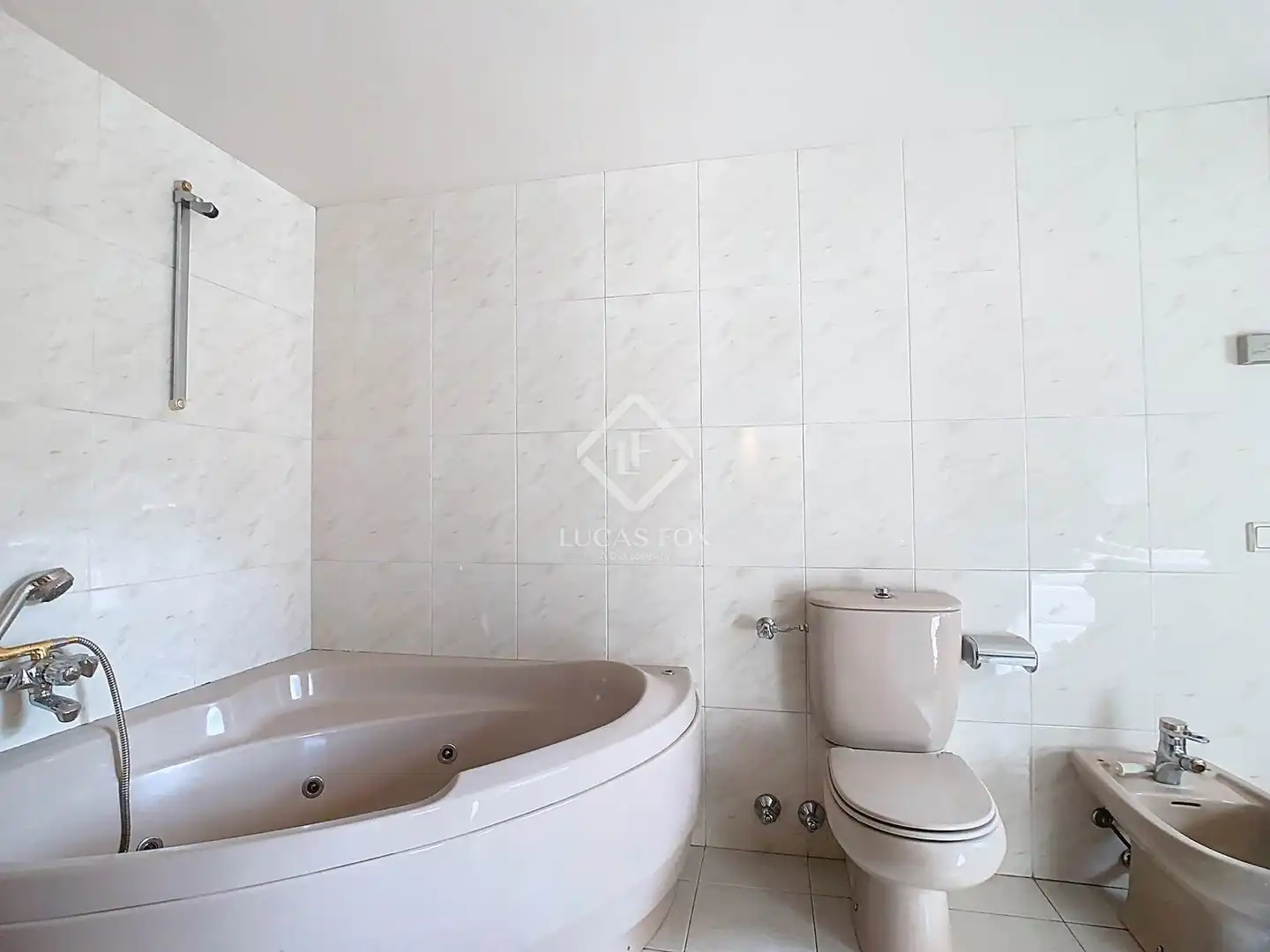 Baño de Casa o chalet en venta en Escaldes – Engordany con Calefacción, Jardín privado y Parquet