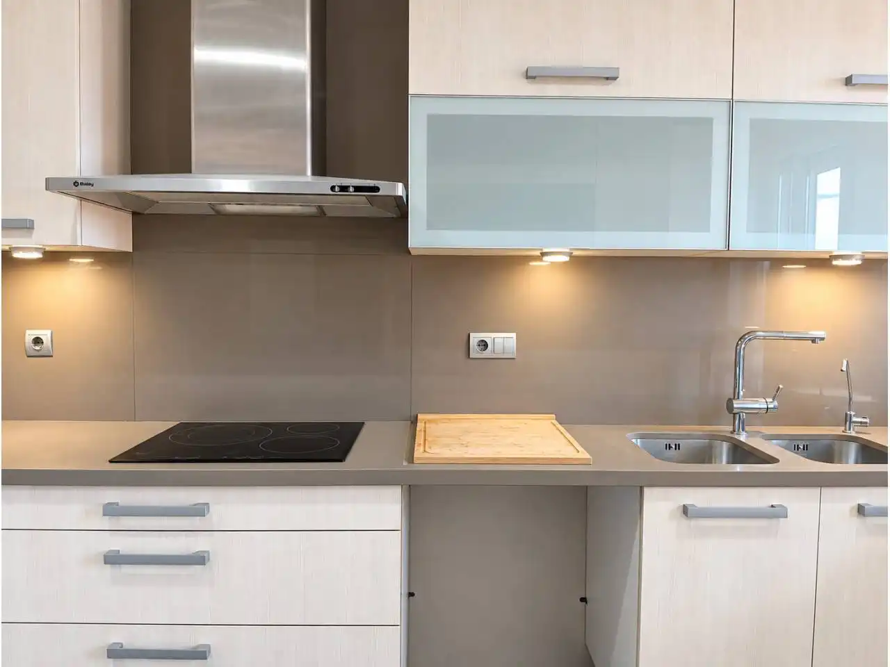 Appartamento con terrazza in affitto a Centre - Sant Oleguer, imagen 4