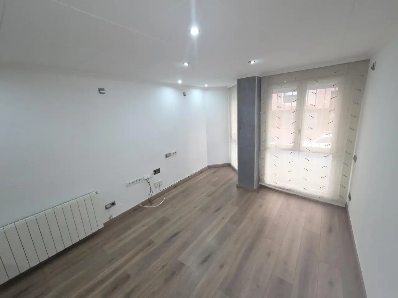 Ground floor for sale in Mataró  with Heating