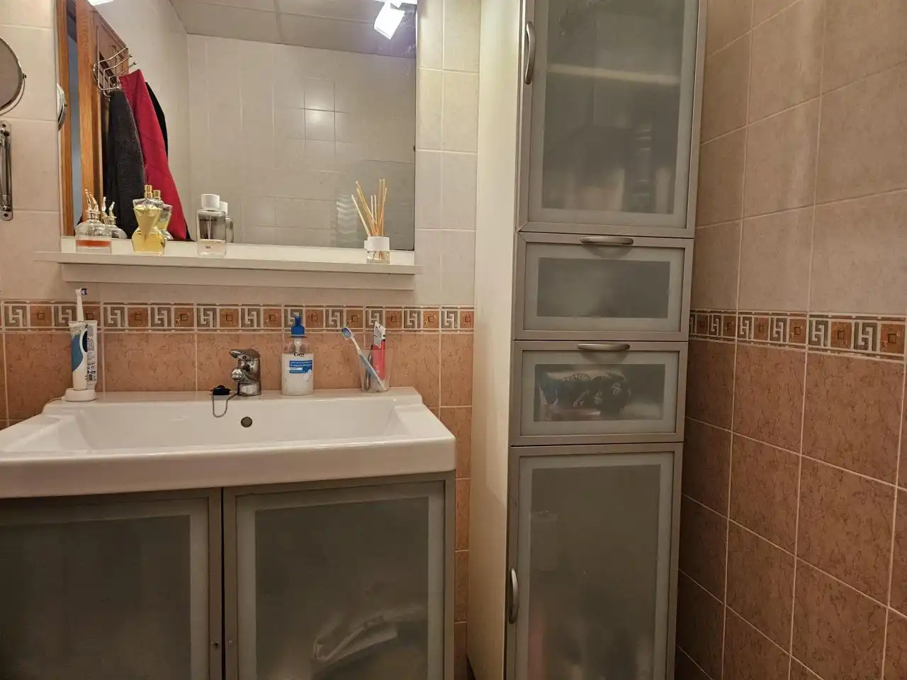 Baño de Piso en venta en La Nucia con Aire acondicionado, Terraza y Amueblado