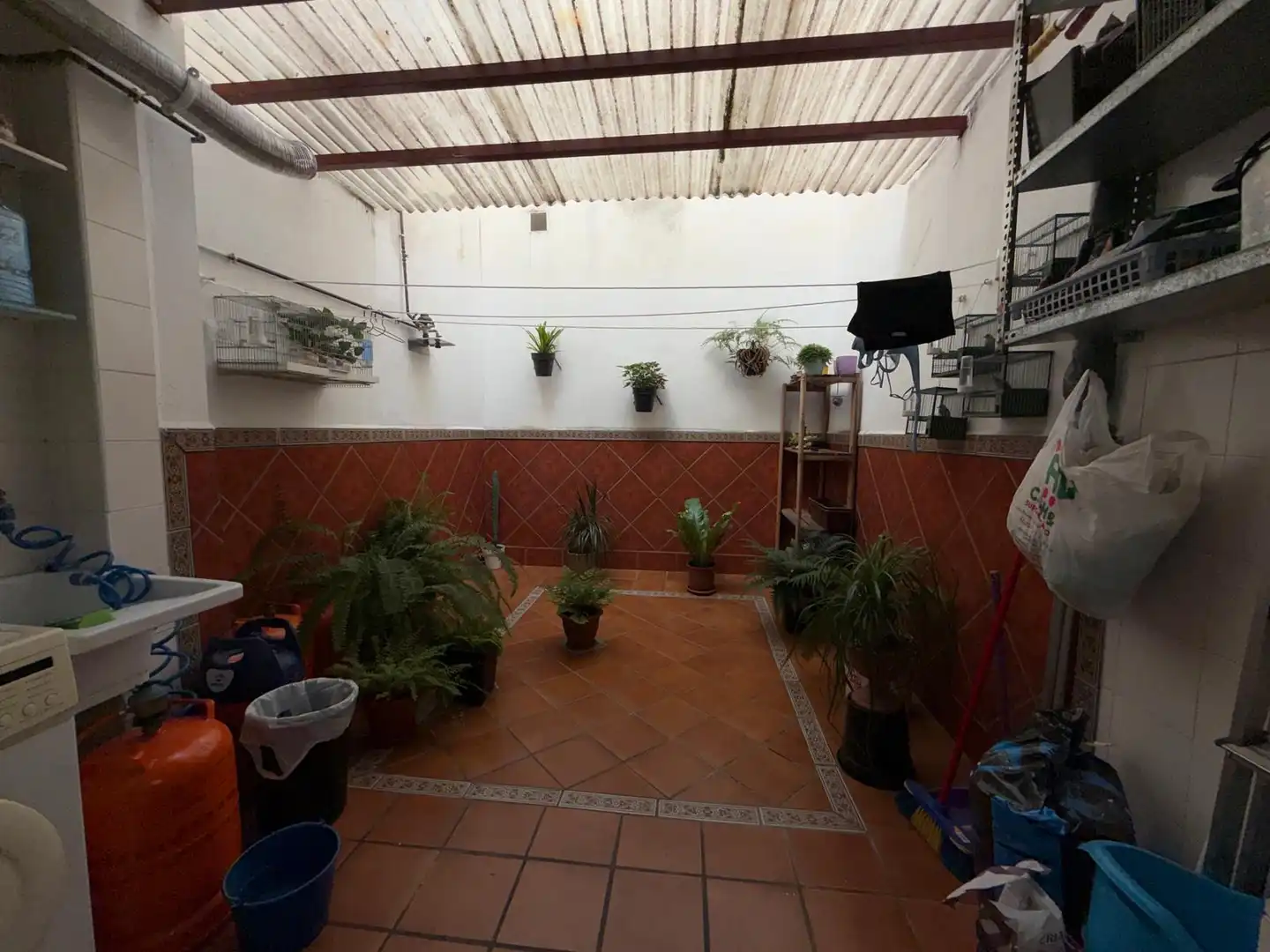 Flat for sale in Peligros  with Air Conditioner