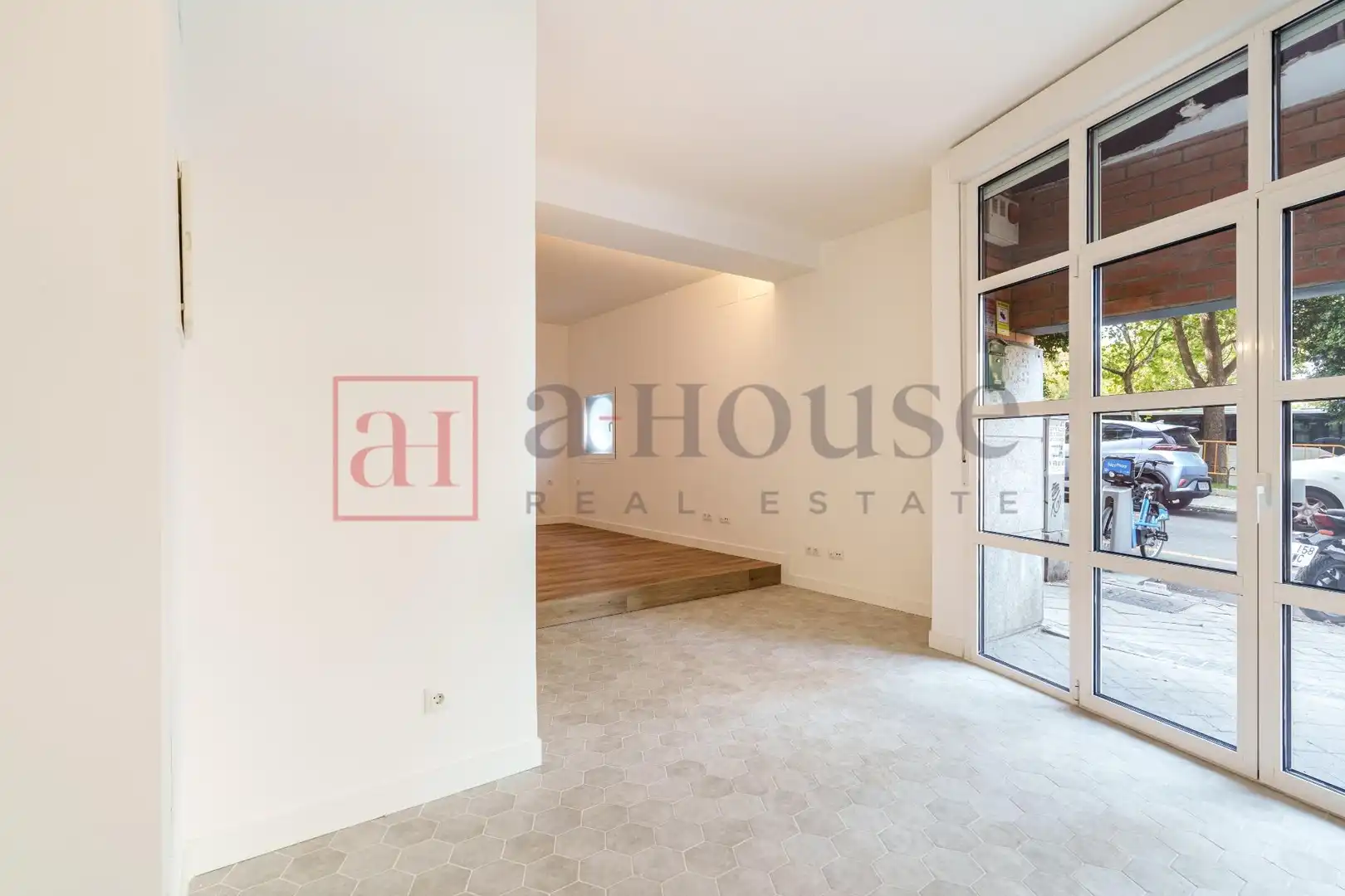 Bajo con ascensor en venta en Calle CALATRAVA, imagen 12