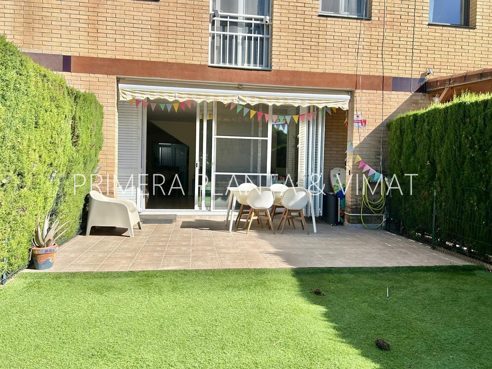 Terraza de Casa o chalet en venta en Mataró con Calefacción, Jardín privado y Terraza