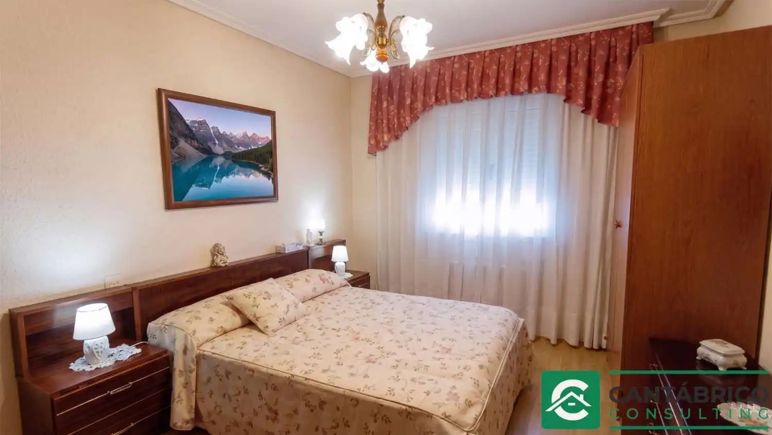 Bedroom of Houses for sale in Navia  with Heating and Furnished
