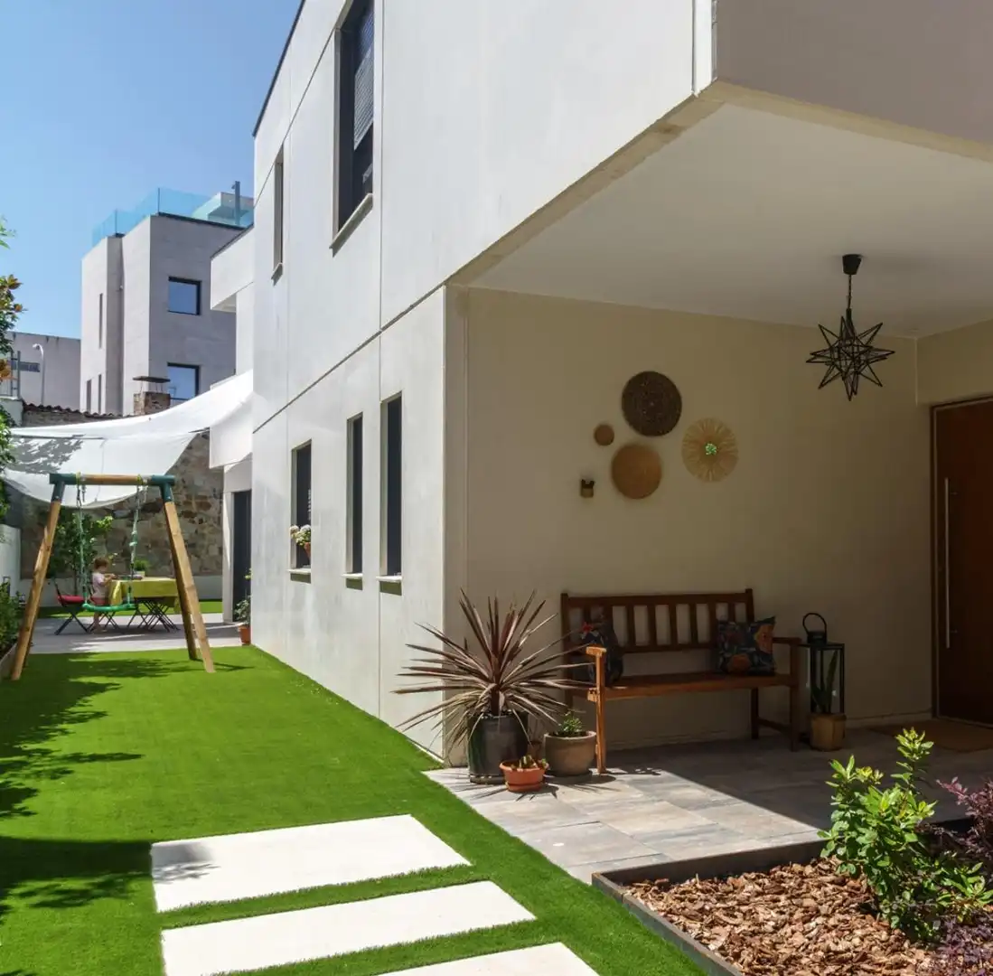Terrace of Detached homes for sale in Flaçà  with Air Conditioner and Private garden