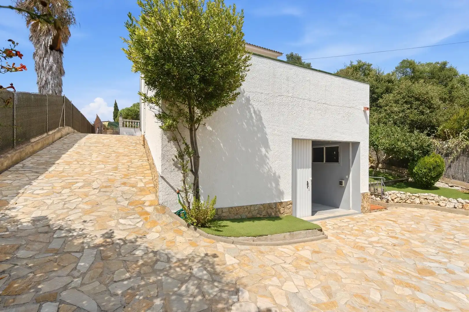 Vista exterior de Casa o chalet en venta en Vidreres con Aire acondicionado, Calefacción y Jardín privado