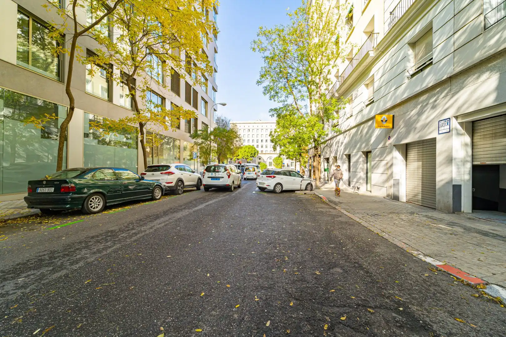 Exterior view of Commercial properties for sale in Madrid