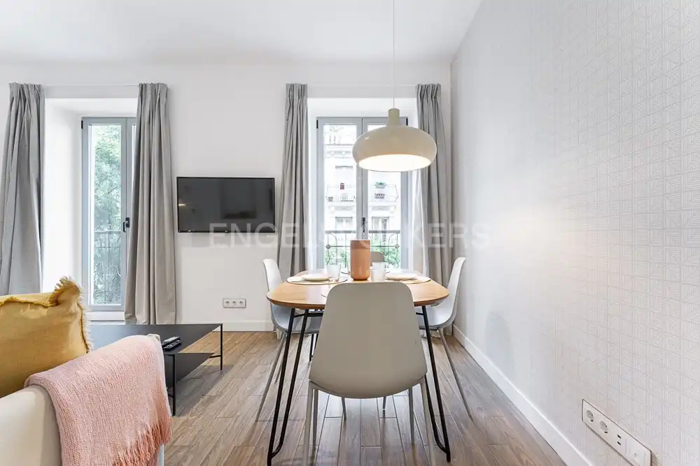 Exterior view of Apartments for rent in Madrid  with Air Conditioner, Heating and Furnished