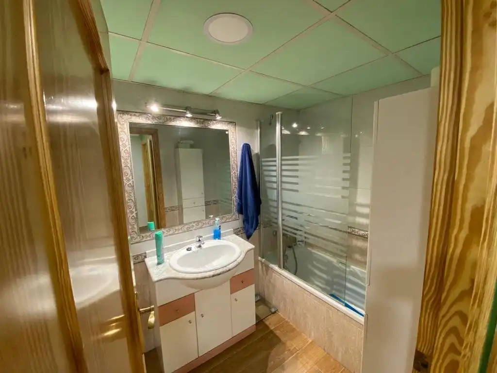 Bathroom of Flat for rent in Murcia  with Air Conditioner, Heating and Furnished