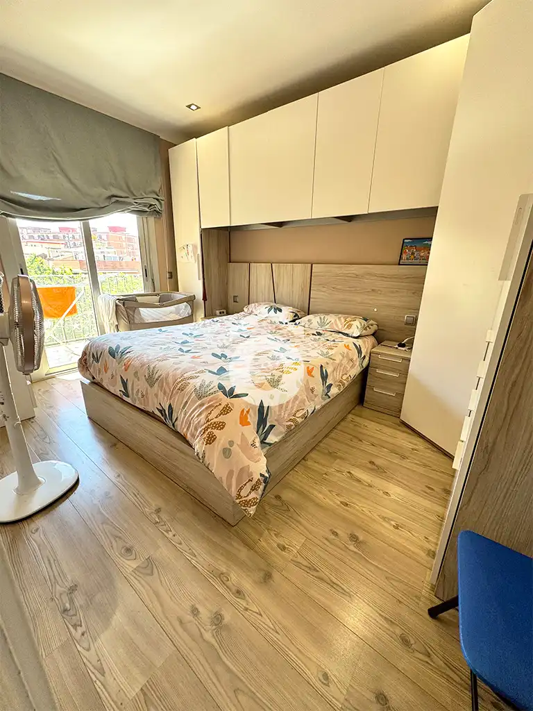 Habitación de Piso en venta en Sant Feliu de Llobregat con Aire acondicionado, Calefacción y Parquet