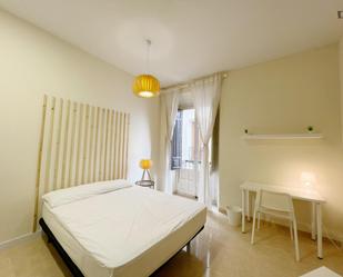 Bedroom of Apartment to share in  Granada Capital  with Furnished, Oven and Washing machine