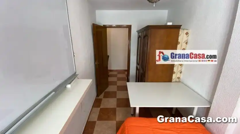 Bedroom of Attic for rent in Granada  with Air Conditioner, Heating and Terrace