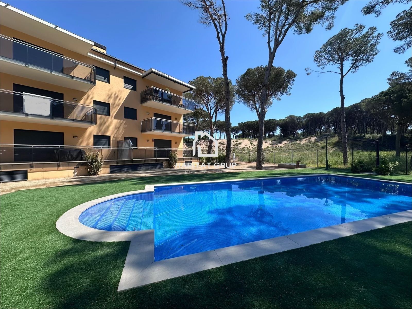 Piscina de Pis en venda en Pals amb Calefacció, Terrassa i Piscina comunitària