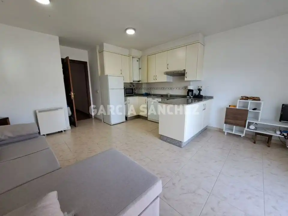 Kitchen of Flat for sale in Boiro  with Terrace, Storage room and Oven