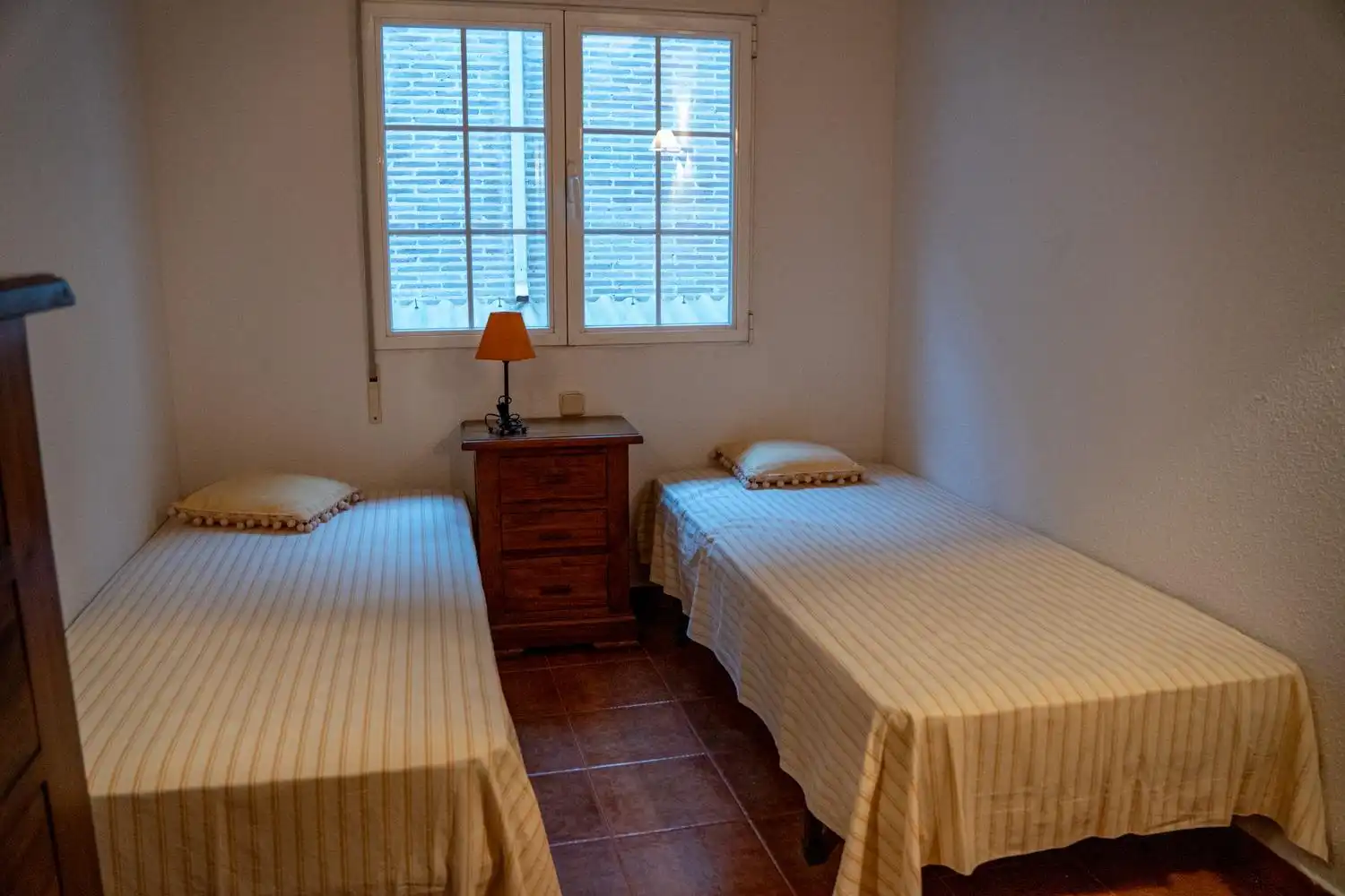 Schlafzimmer von Einfamilien-Reihenhaus zur Miete in Miraflores de la Sierra mit Heizung, Möbliert und Balkon