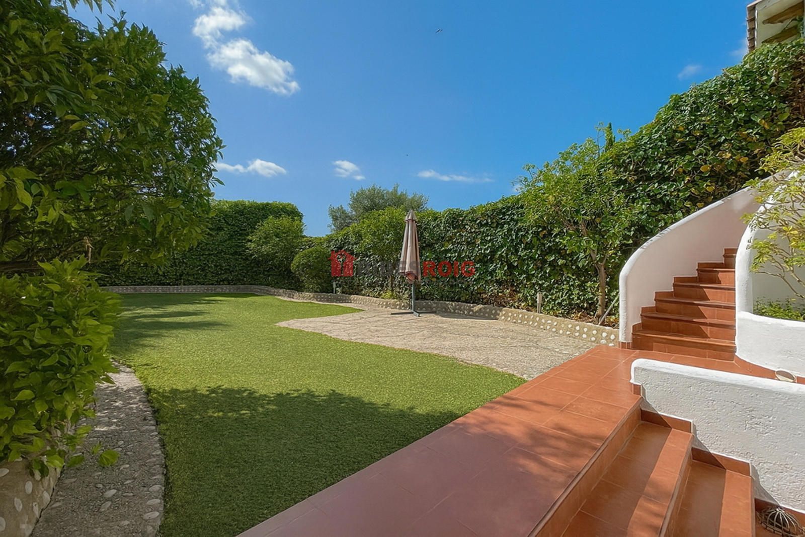 Jardí de Casa adosada en venda en Sant Pere de Ribes amb Calefacció, Jardí privat i Terrassa