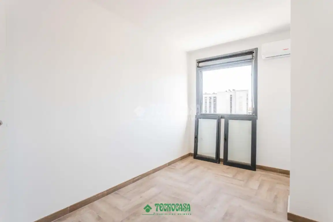 Bedroom of Flat for sale in Almería  with Air Conditioner