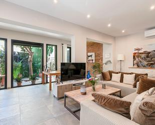 Living room of House or chalet for sale in  Barcelona Capital  with Air Conditioner, Heating and Terrace