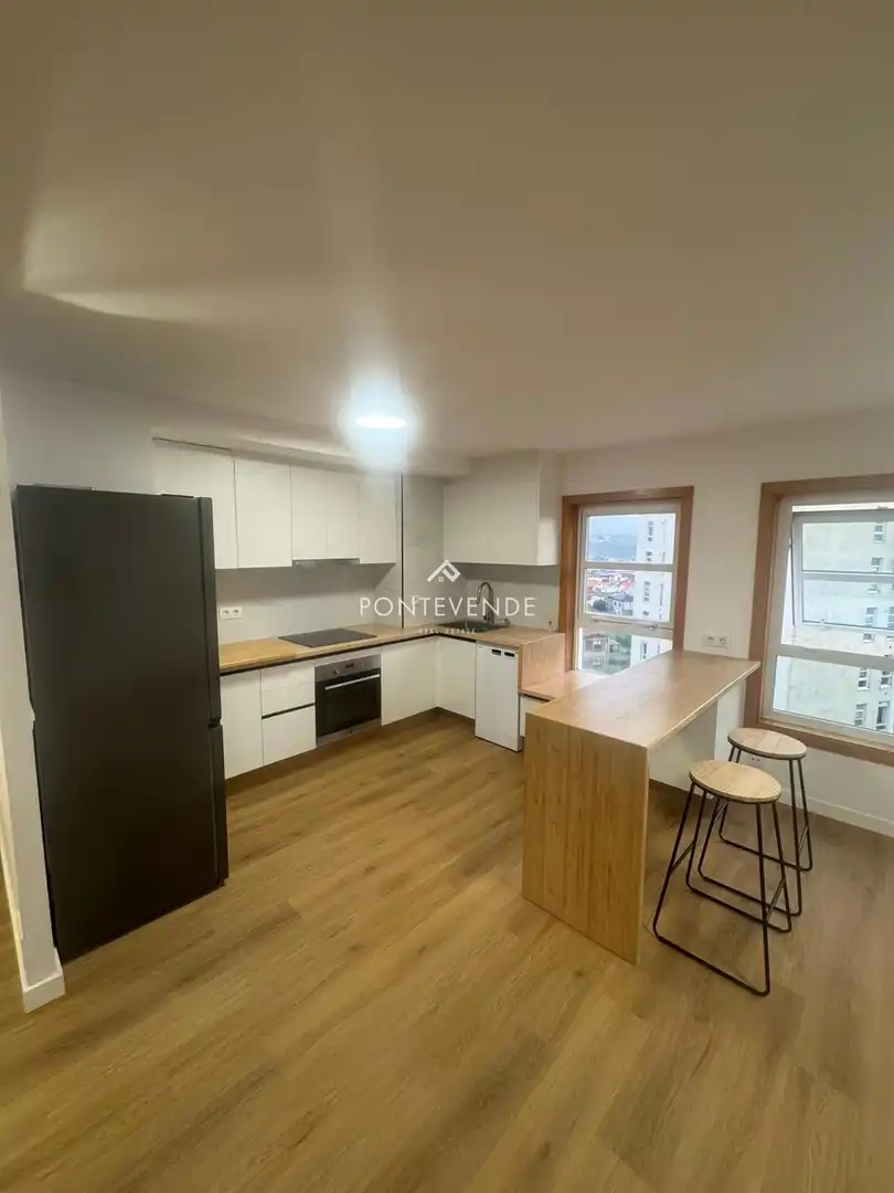 Piso en venta en Pateira, 7, Casablanca - Calvario