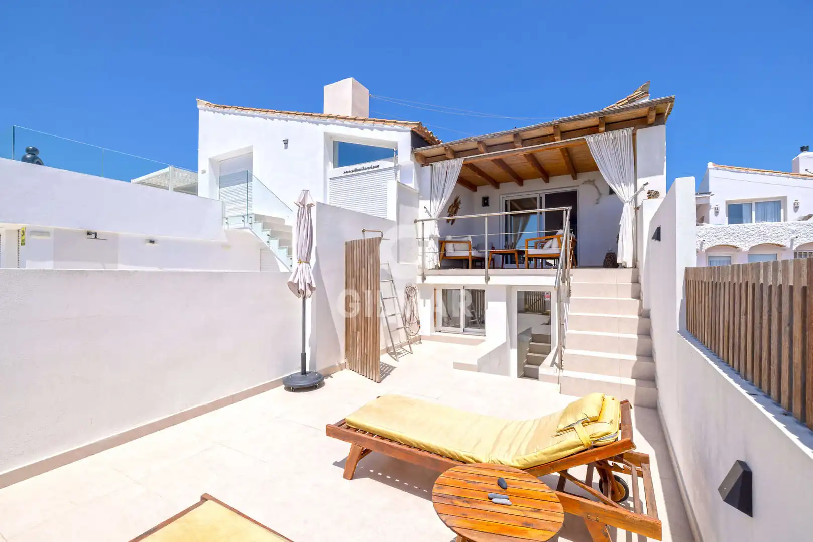 Terrassa de Casa adosada en venda en Estepona amb Jardí privat