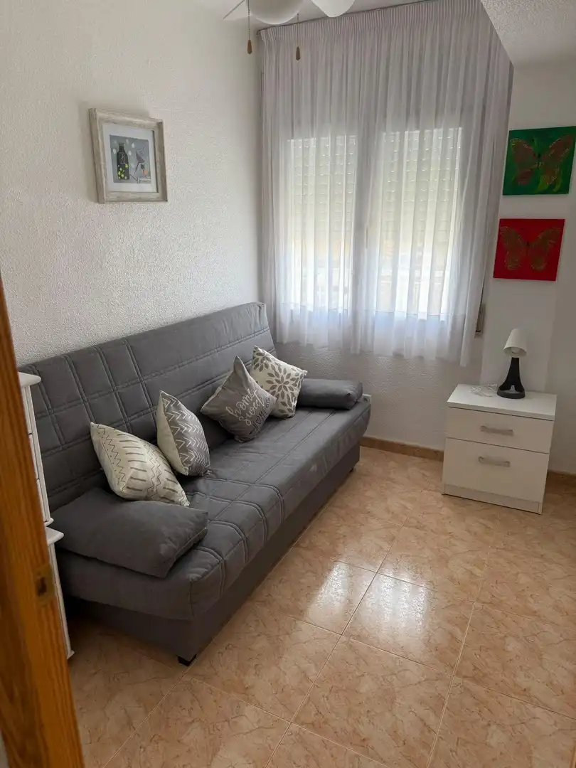 Dormitori de Apartament de lloguer en Cartagena amb Aire condicionat, Calefacció i Terrassa