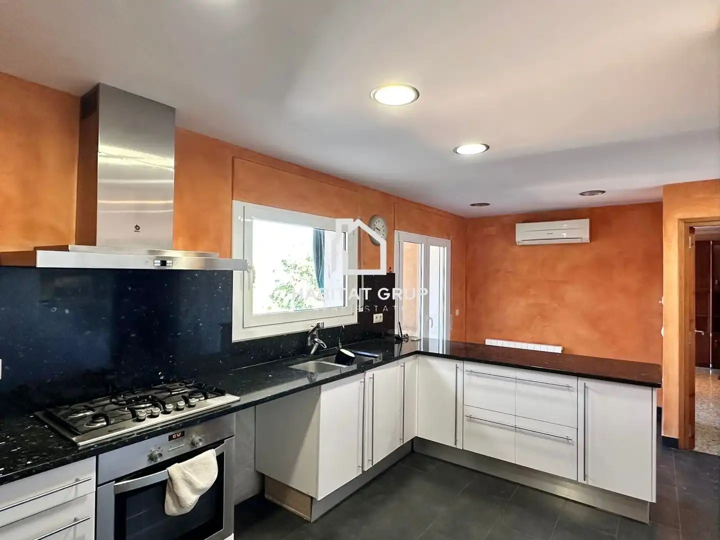 Wohnung mit Aufzug zum Verkauf in La Bisbal d'Empordà, imagen 8