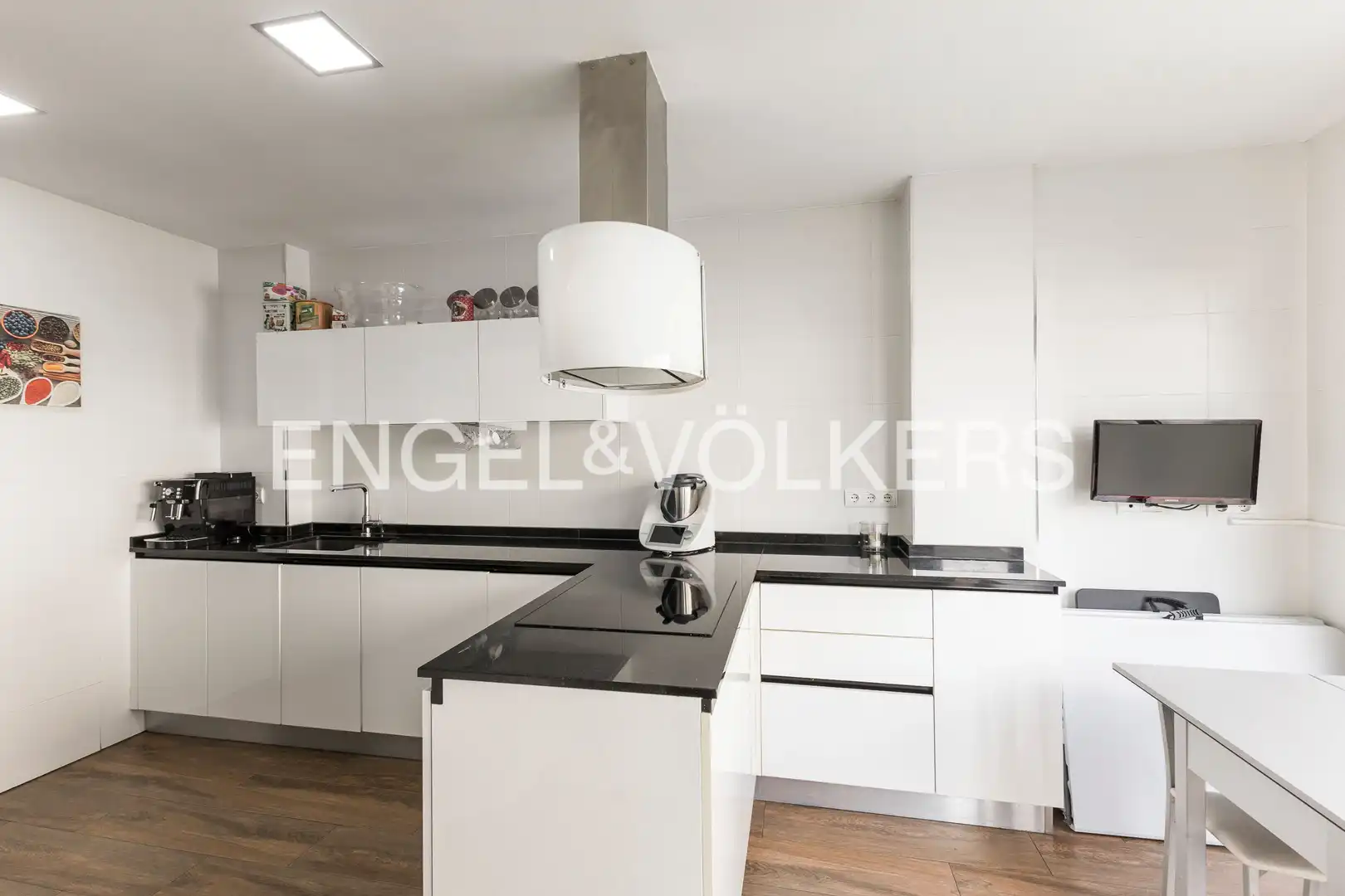 Kitchen of Detached homes for rent in Madrid  with Air Conditioner, Heating and Private garden