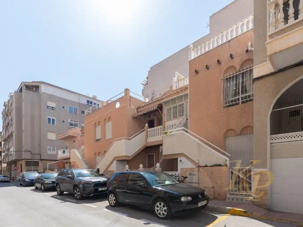 Bungalow en venda a Calle Arquitecto Larramendi, imagen 32
