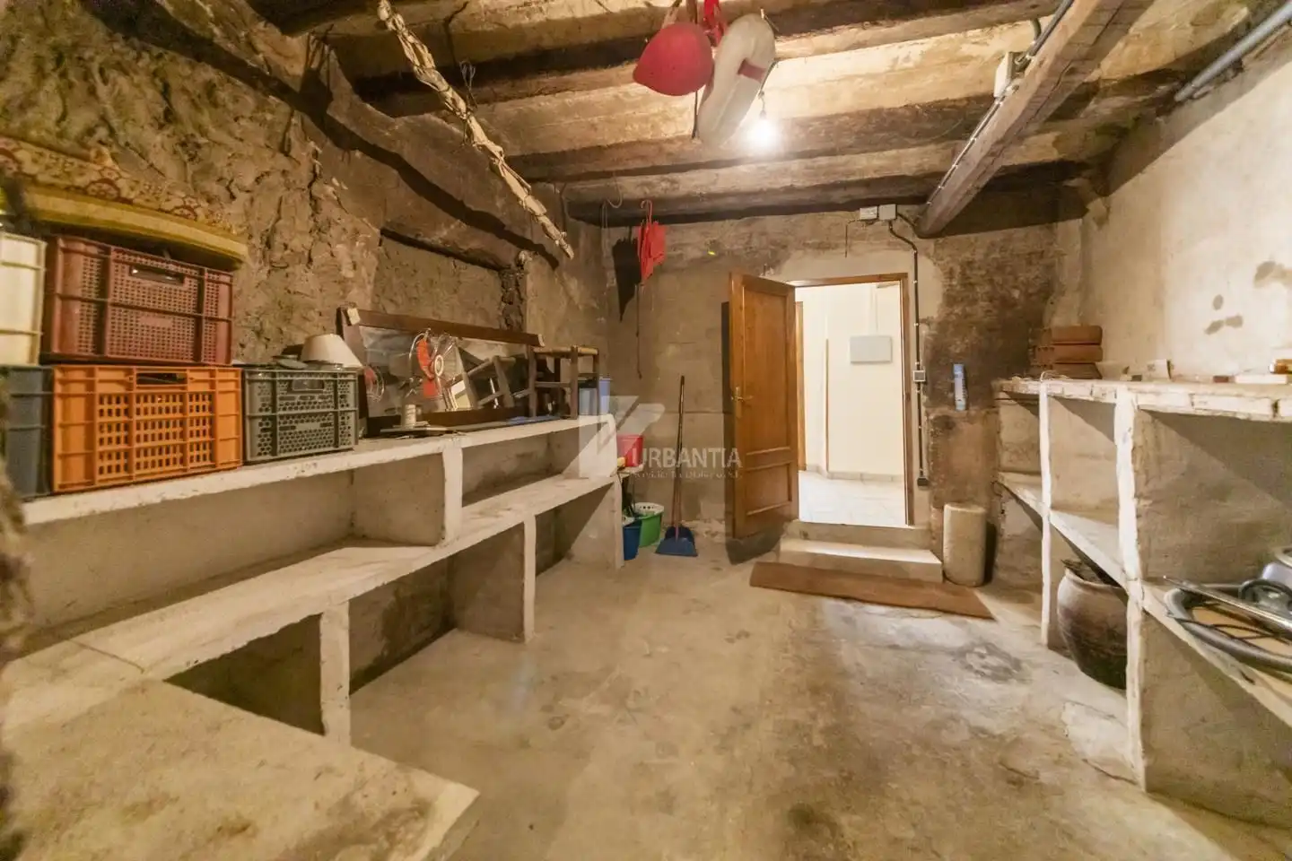 Houses for sale in Miranda de Arga  with Heating, Parquet flooring and Storage room