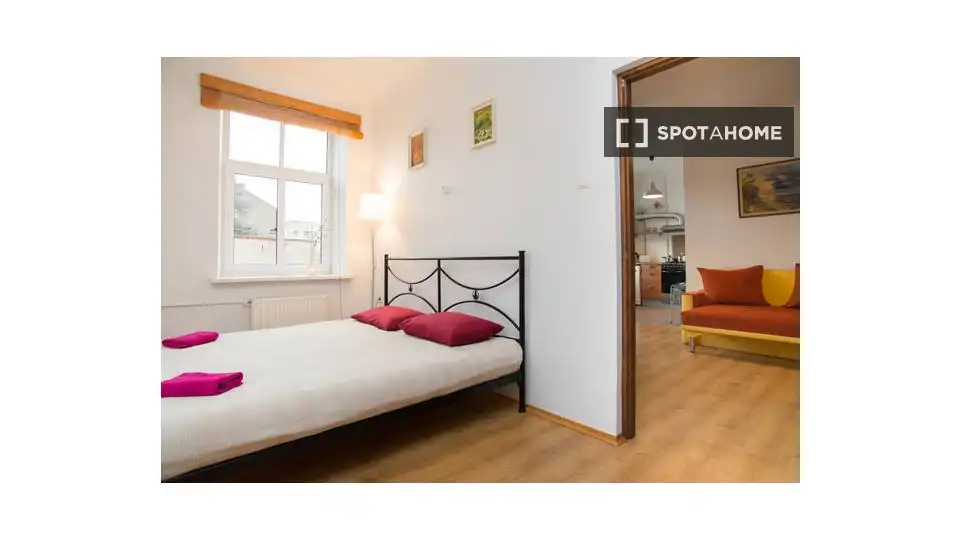 Habitación de Apartamento para compartir en La Pobla de Claramunt con Aire acondicionado, Calefacción y Terraza