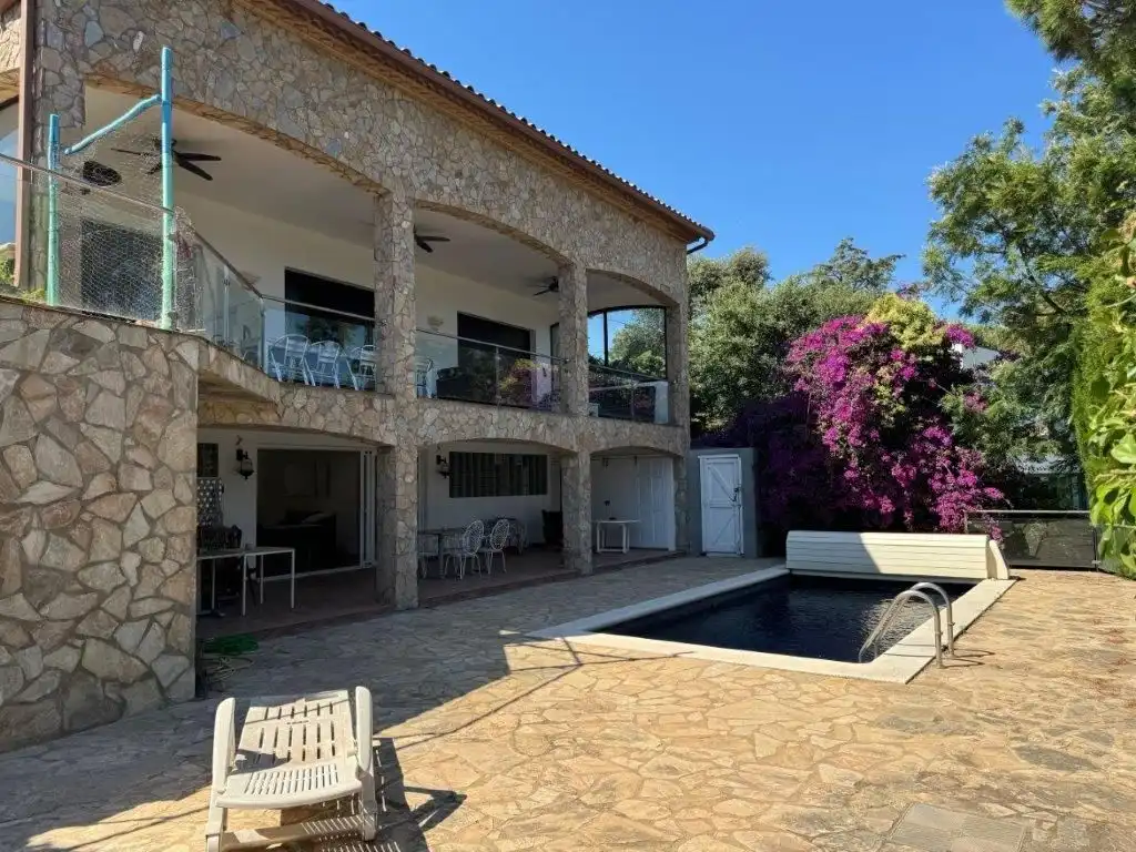 Casa amb piscina en venda a Platja d'Aro