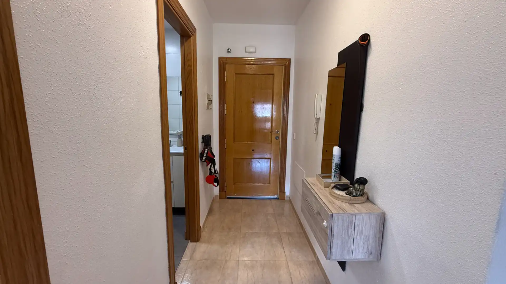Piso en venta en Roquetas de Mar con Terraza, Amueblado y Piscina comunitaria