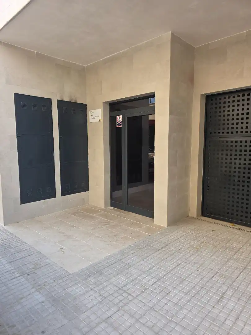 Garage zum Verkauf in Manacor mit Alarm