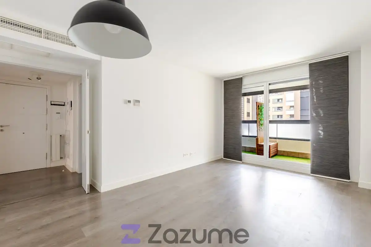 Wohnzimmer von Wohnung zur Miete in Madrid mit Klimaanlage, Heizung und Parkett