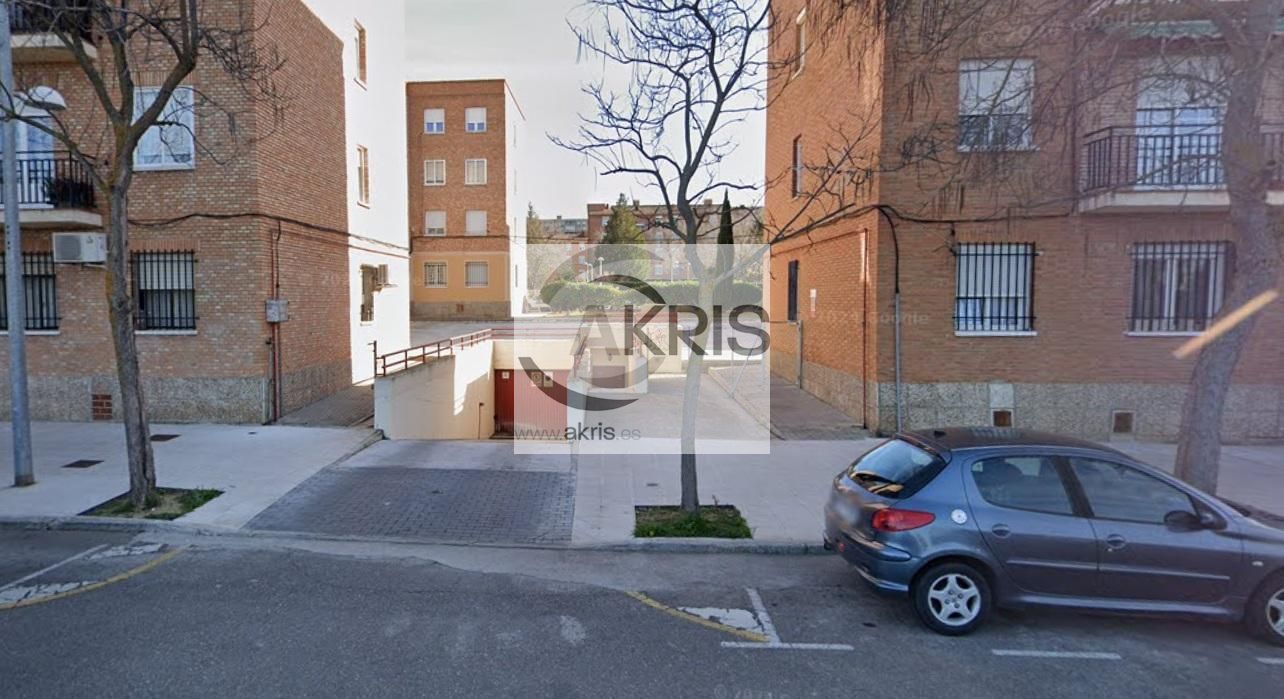 Parking of Garage for sale in  Toledo Capital
