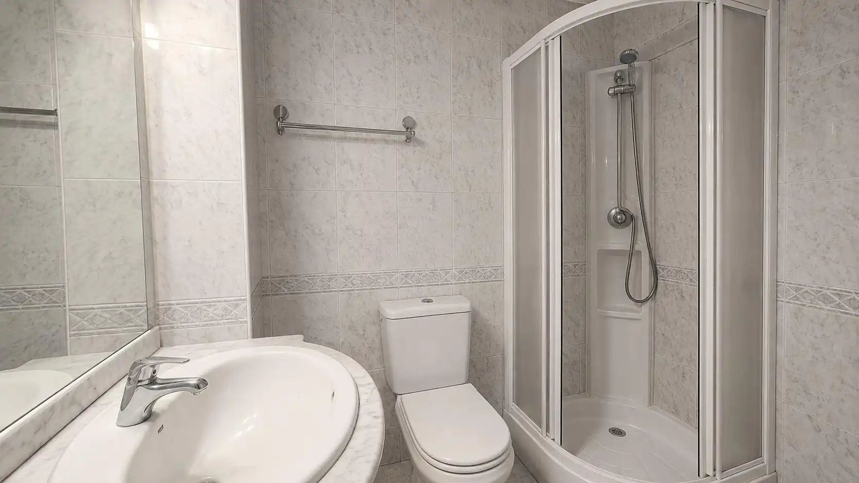 Baño de Piso en venta en Leganés con Aire acondicionado, Calefacción y Parquet