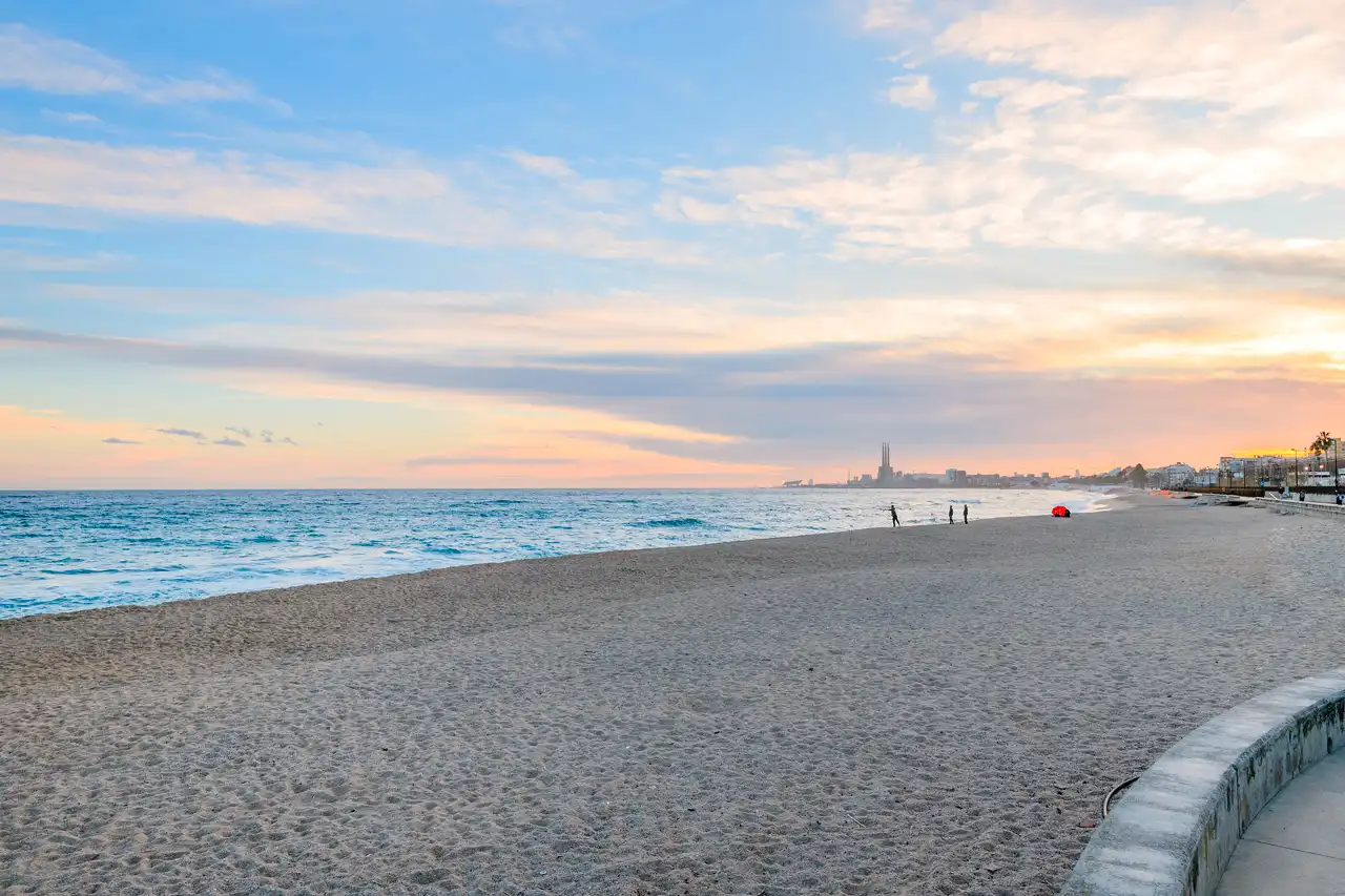 Vista exterior de Piso en venta en Badalona con Aire acondicionado y Calefacción