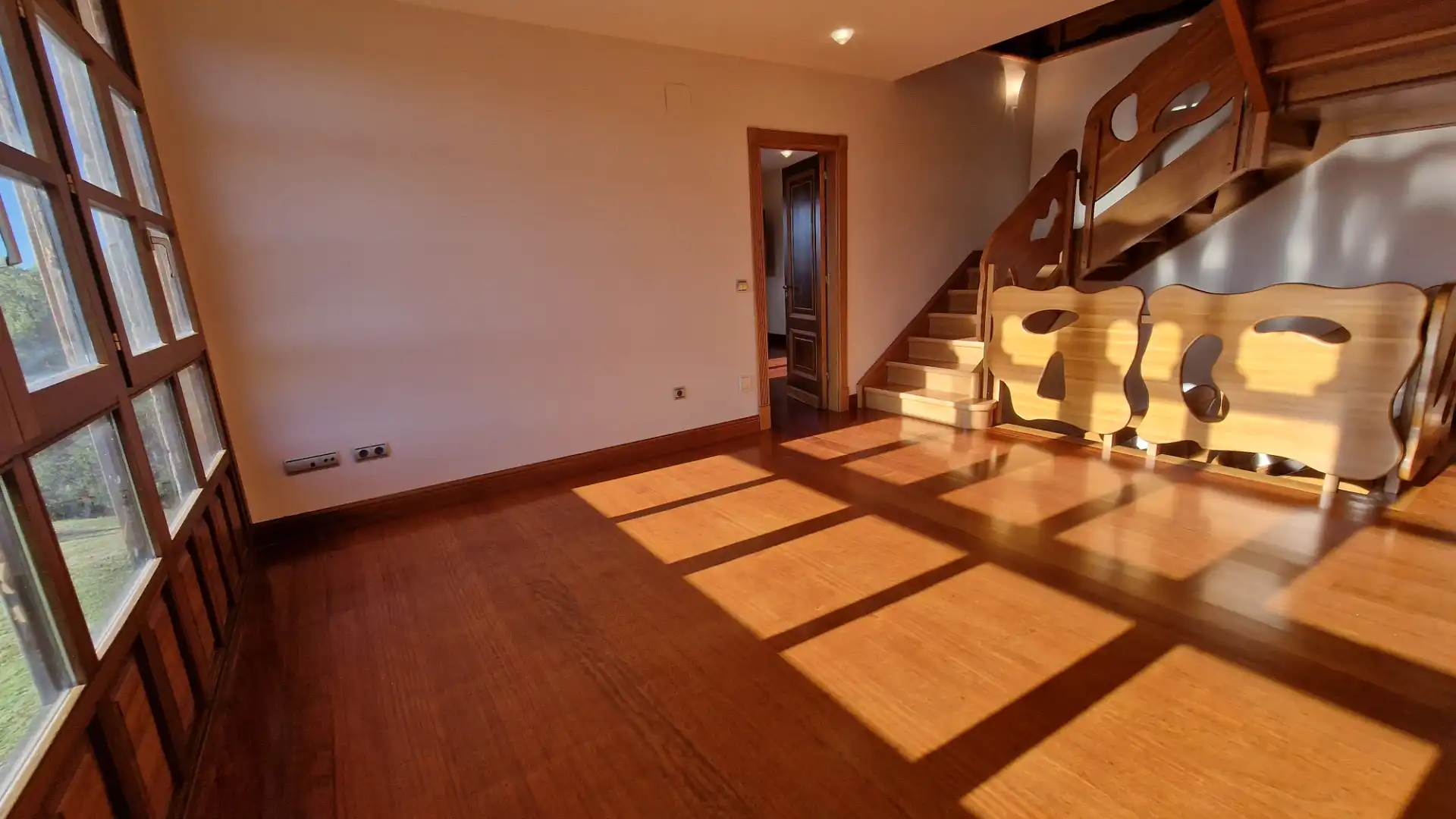 Casa o xalet en venda en Gijón  amb Calefacció, Jardí privat i Parquet