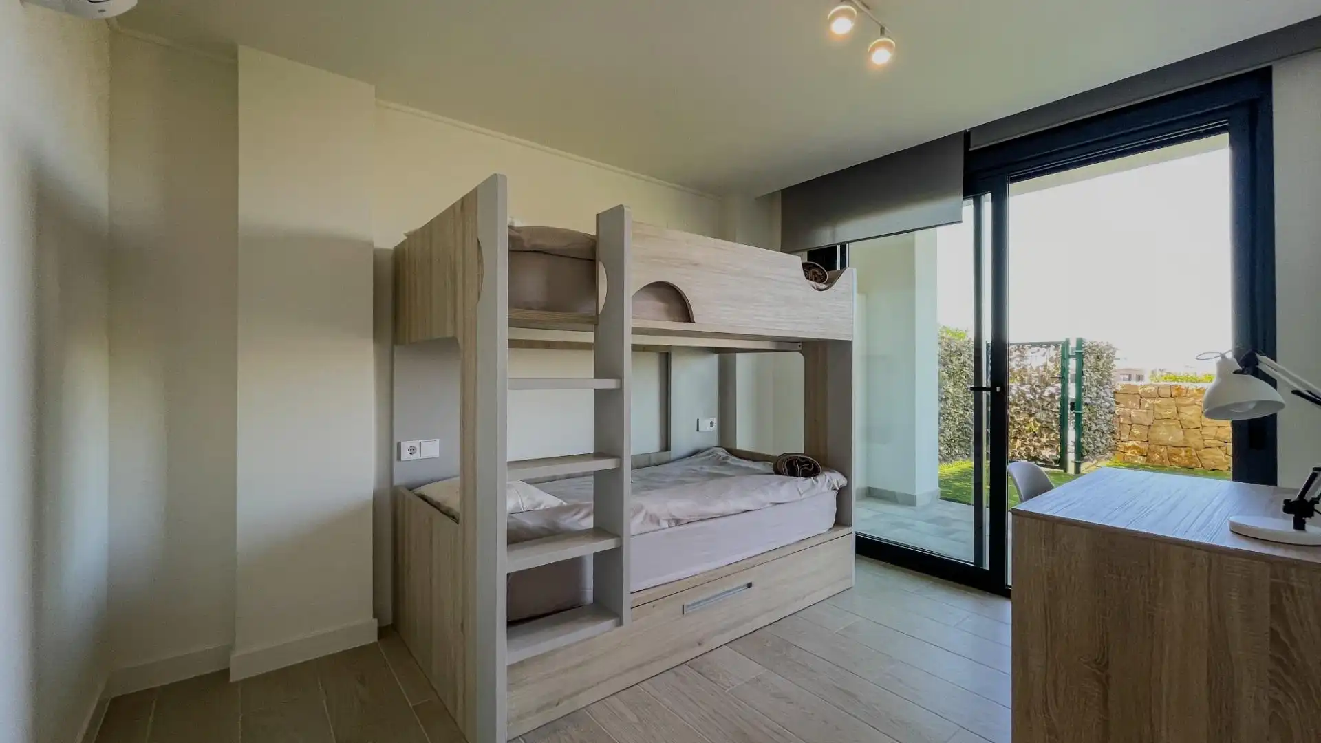 Schlafzimmer von Dachboden zum Verkauf in Finestrat mit Klimaanlage, Terrasse und Möbliert