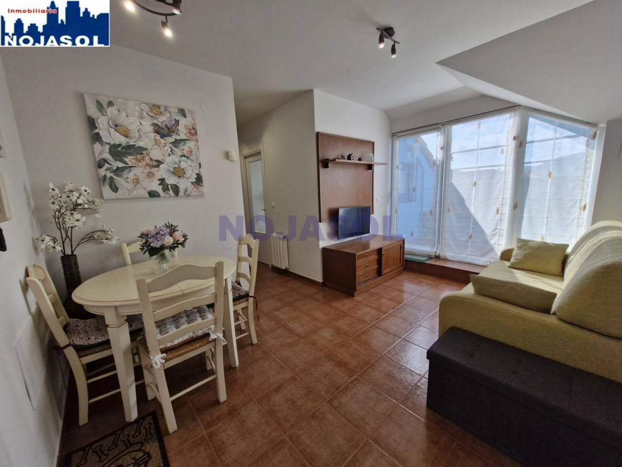 Vista exterior de Apartament en venda en Noja amb Calefacció, Terrassa i Traster