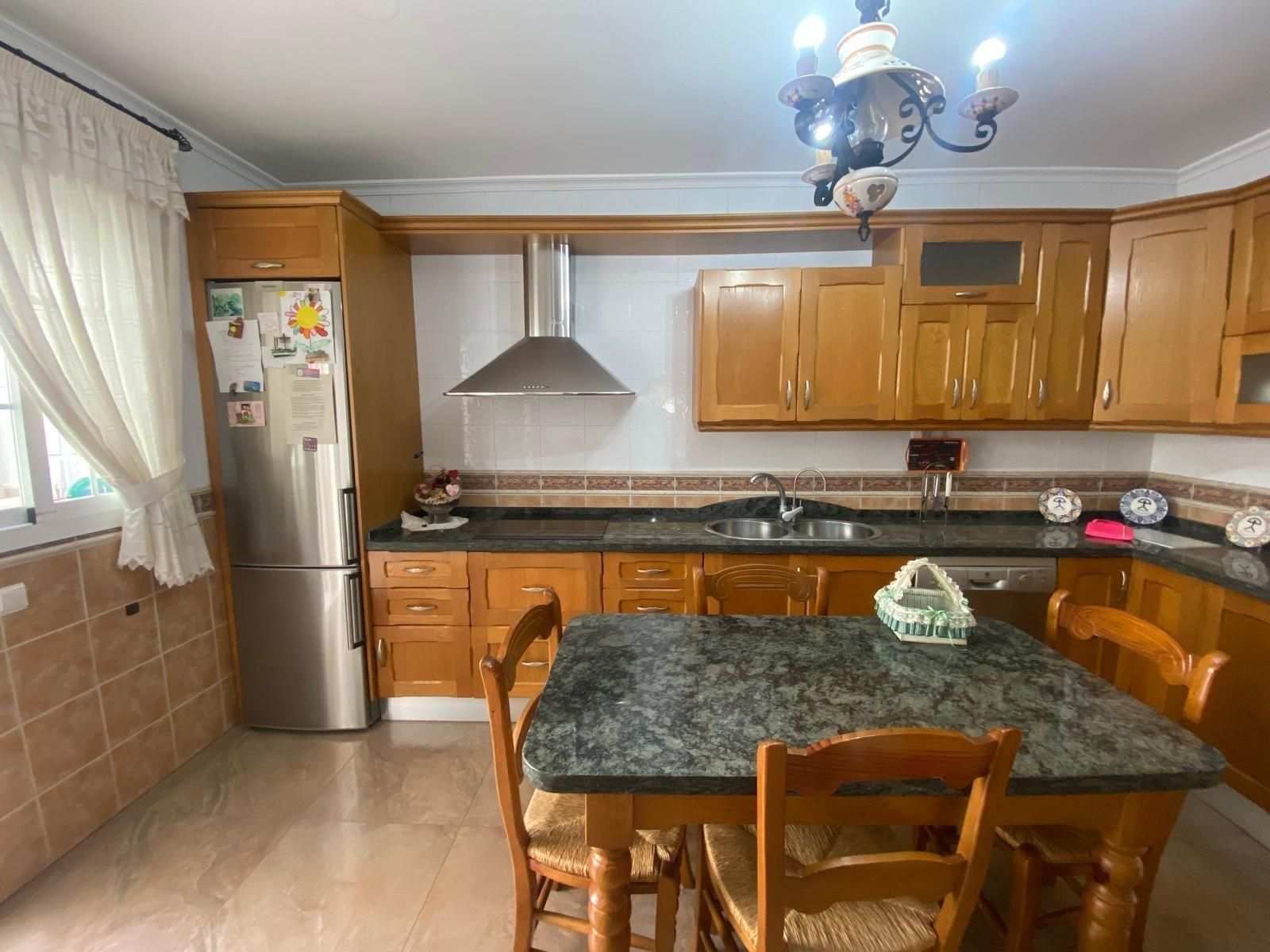 Kitchen of House or chalet for sale in Roquetas de Mar  with Air Conditioner, Heating and Terrace