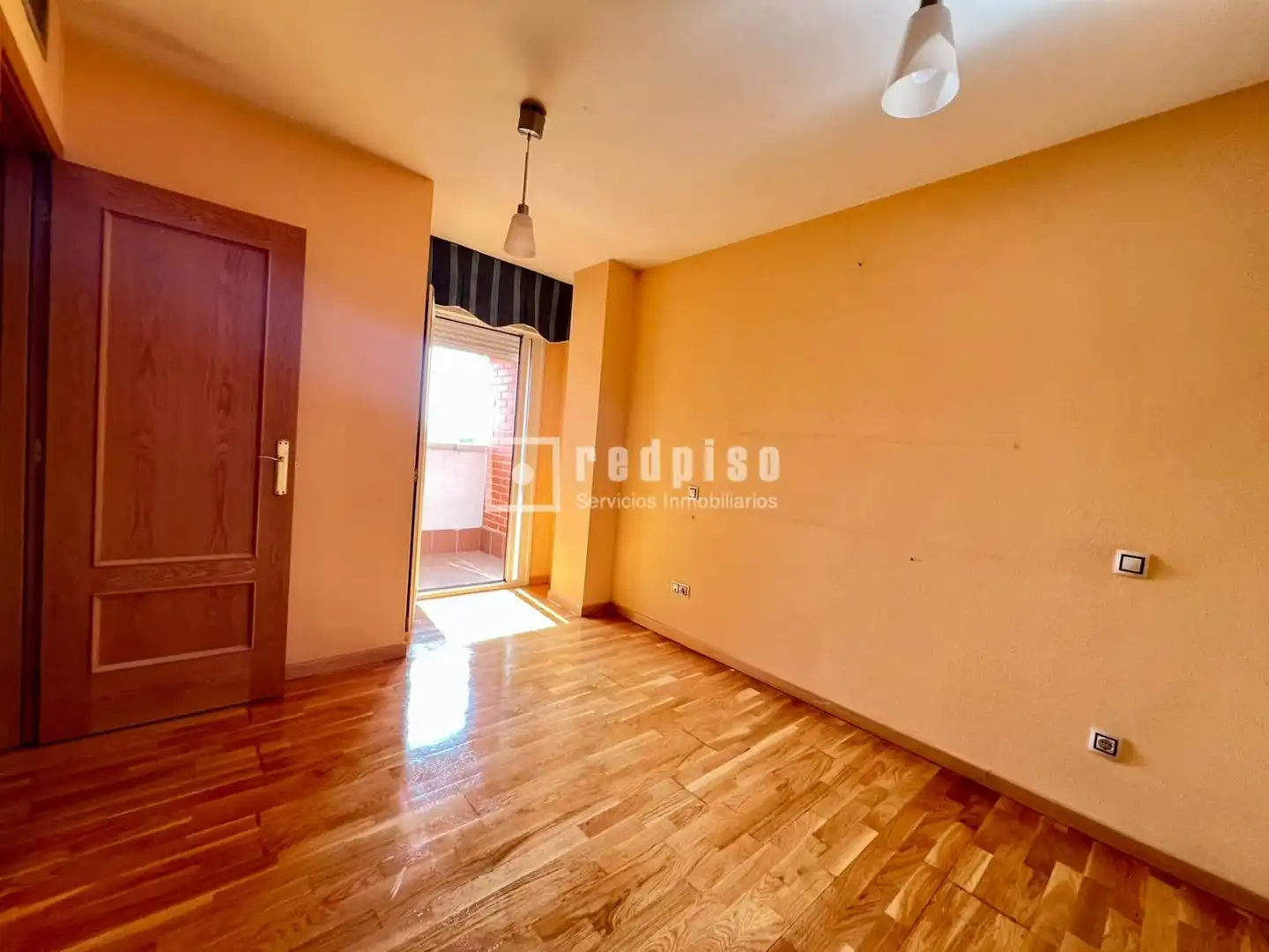 Bedroom of Flat for sale in Torrejón de Ardoz  with Heating, Terrace and Storage room