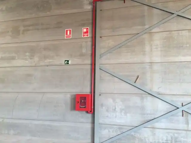 Parking of Industrial buildings for rent in Arona