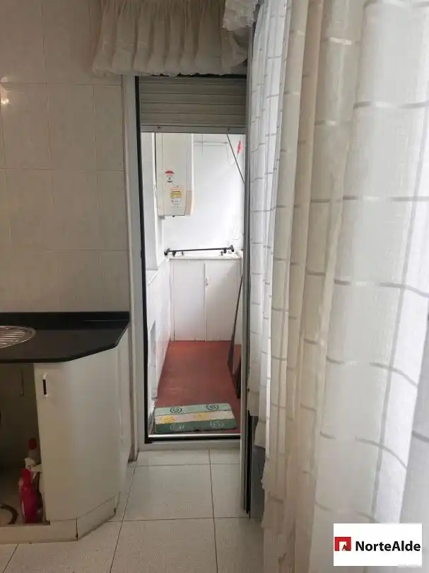 Baño de Piso en venta en Barakaldo  con Calefacción, Trastero y Balcón