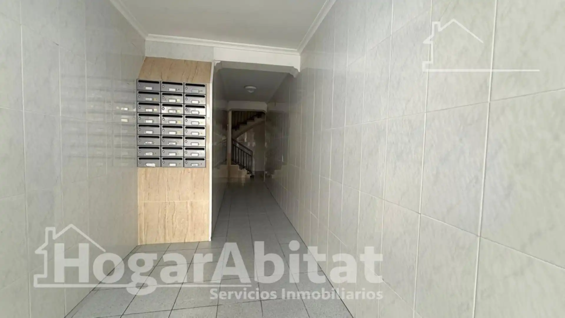 Parking de Piso en venta en Gandia con Terraza, Amueblado y Balcón